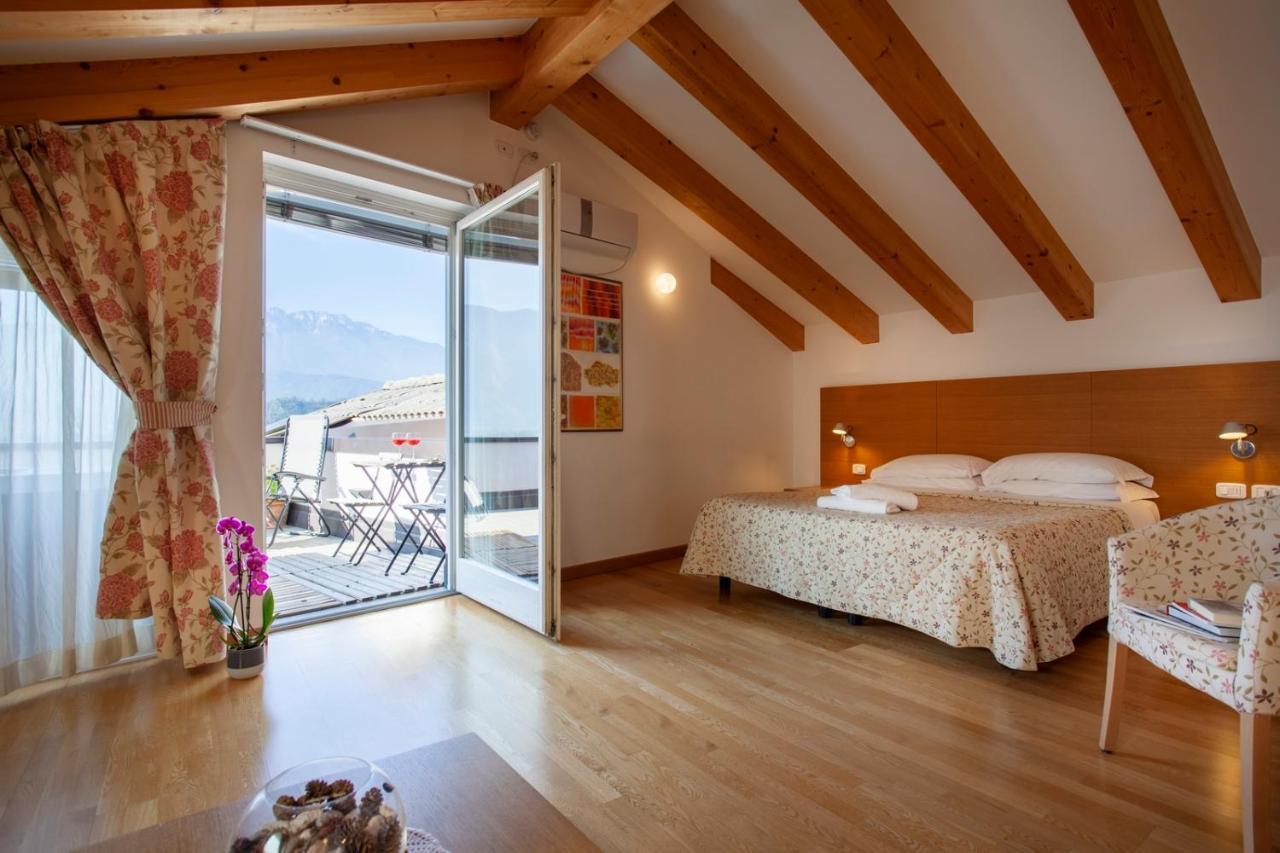 Hotel Romanda Levico Terme Bagian luar foto