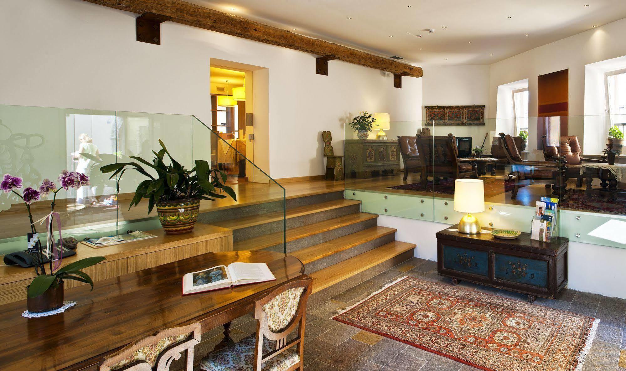 Hotel Romanda Levico Terme Bagian luar foto